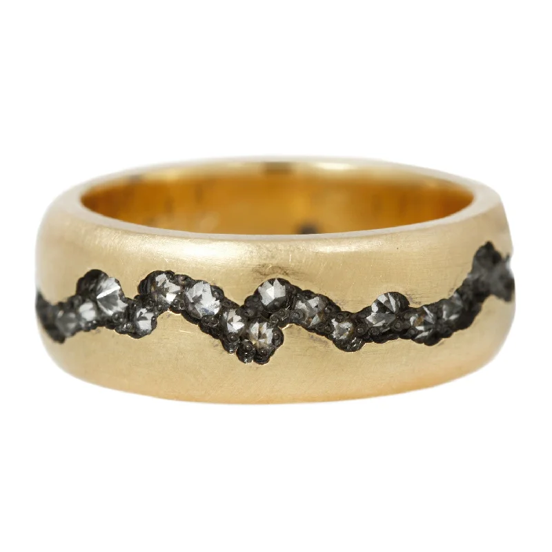Elegant Jewelry Pieces At Unbelievable Prices Inverted Diamond Fissure Band