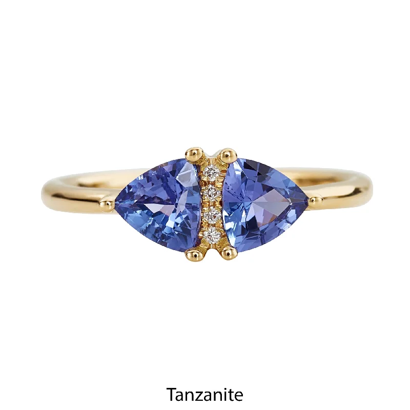 Modern Jewelry At Exclusive Discounts – Shop Today Vintage Style Engagement Ring with Trillions and Brilliant Diamonds