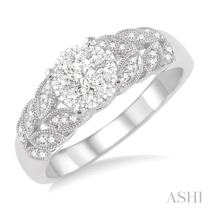 ROUND SHAPE LOVEBRIGHT DIAMOND RING