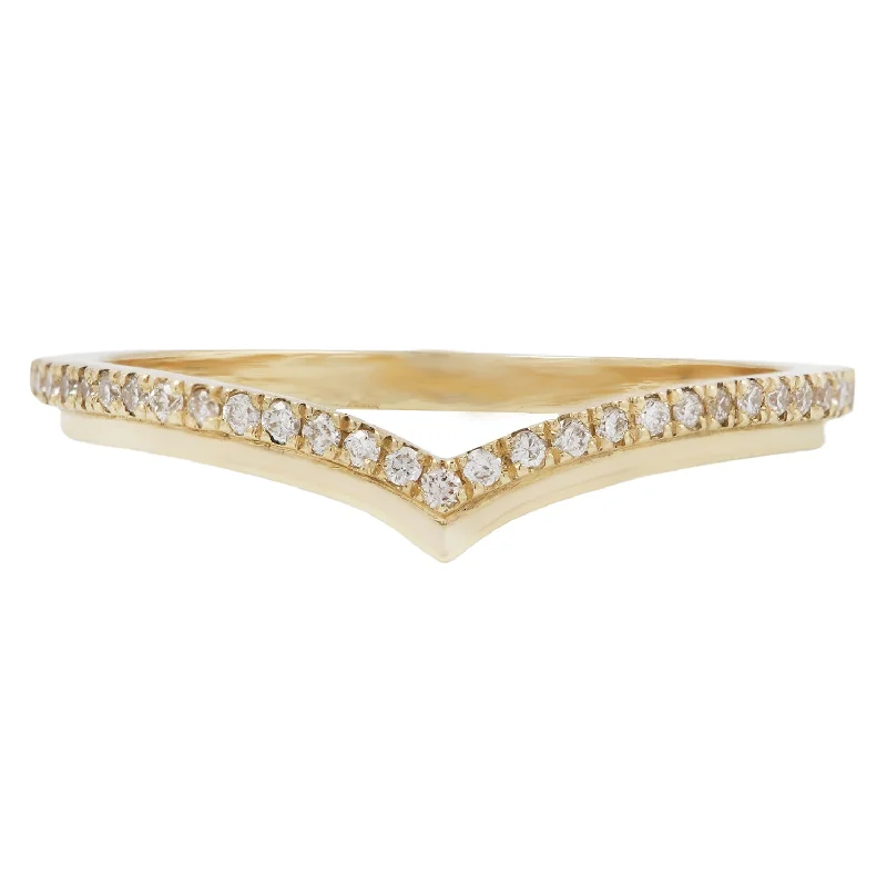 Big Discounts On Elegant Jewelry Collections White Diamond Stepped Nesting Band