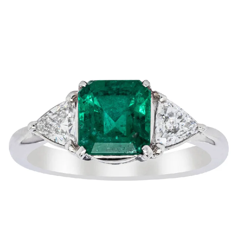 Timeless Jewelry At Special Discount Rates Deja Vu Platinum 1.30ct Emerald & Diamond Ring