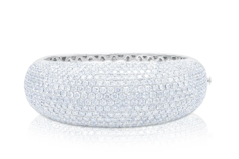 High-End Jewelry, Now More Affordable Than Ever 18 kt white gold pave bangle