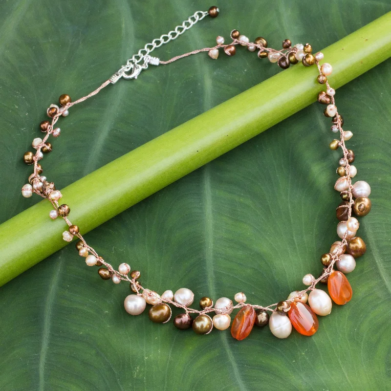 Grab Your Dream Jewelry At The Lowest Prices Cinnamon Rose Carnelian & Pearls Beaded Necklace