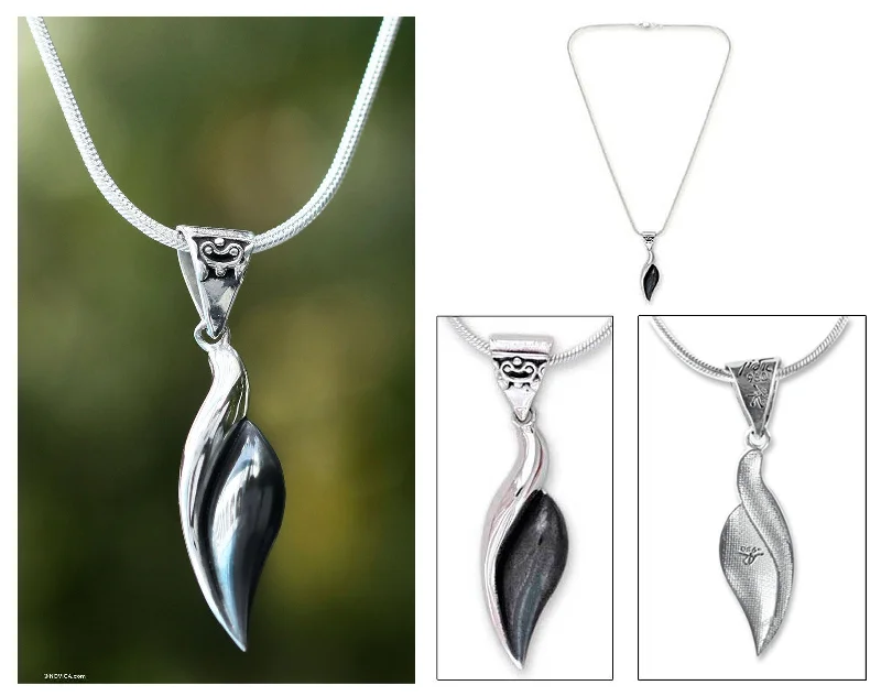 High-Quality Gemstone Jewelry For Special Occasions Sinuous Sterling Silver Pendant Necklace