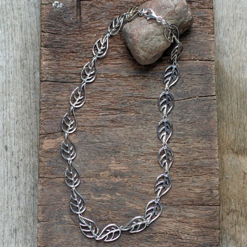 Timeless Beauty, Unbeatable Deals – Jewelry Sale On Vitality Sterling Silver Link Necklace