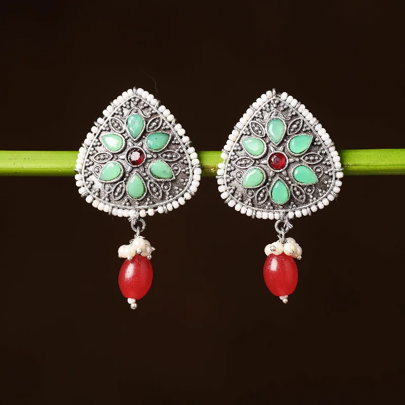 Your Perfect Accessory At The Perfect Price Antique Silver Finish Oxidised Brass Base Stone & Bead Work Earrings