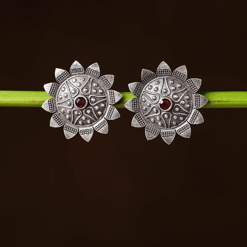 Affordable Luxury Jewelry – Style At A Great Price Antique Silver Finish Oxidised Brass Base Stone Work Stud Earrings