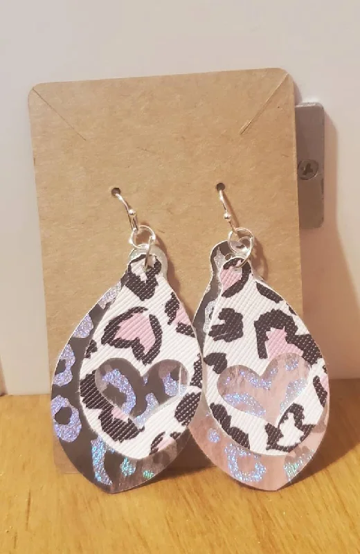 Heart cute out earrings