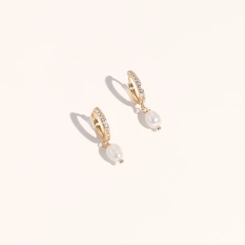 Layla Pearl Drop Earrings