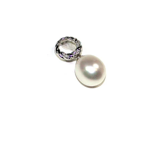 Your Perfect Accessory At The Perfect Price freshwater pearl necklace