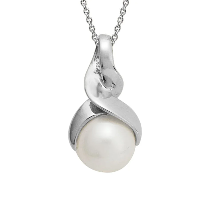 Seasonal Jewelry Deals – Elevate Your Style Akoya Pearl Necklace