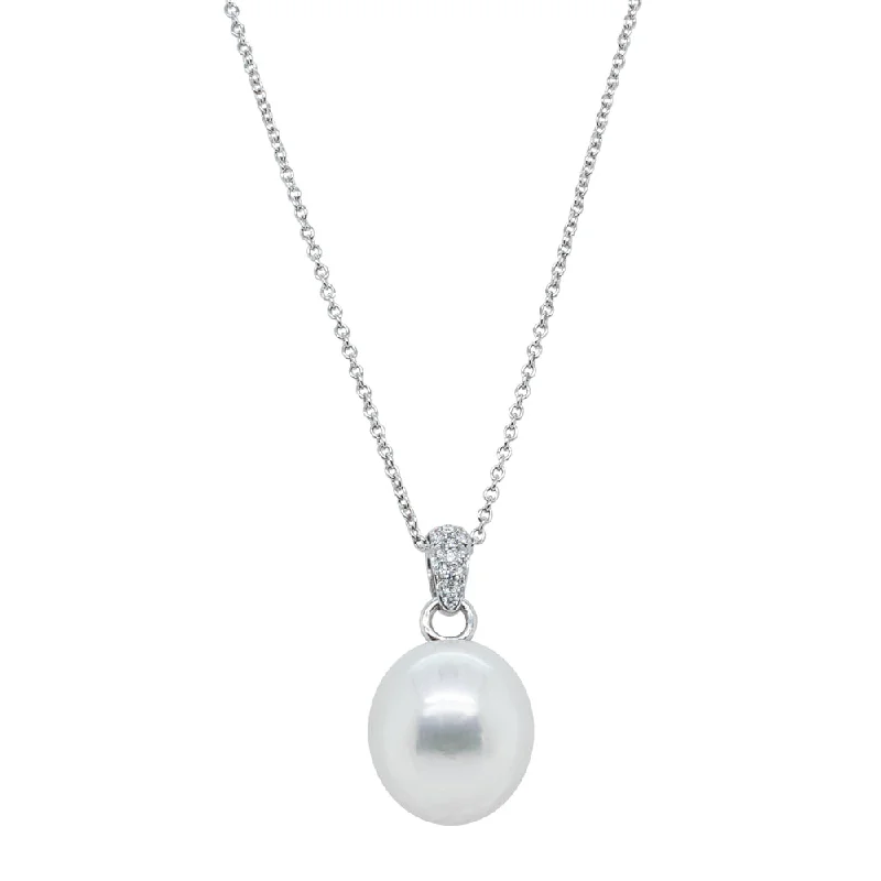 Modern Statement Jewelry For Bold Styling 18ct White Gold South Sea Pearl & Diamond Pendant