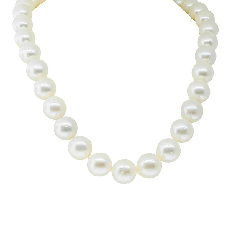 Last Chance To Grab Your Favorite Jewelry At A Discount 18ct Yellow Gold South Sea Pearl Strand