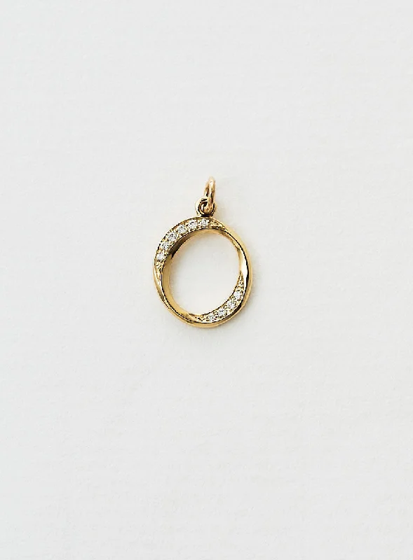 Sparkle For Less – Shop Our Limited-Time Jewelry Deals Diamond Letter O 18K Gold Necklace or Pendant w. Diamond