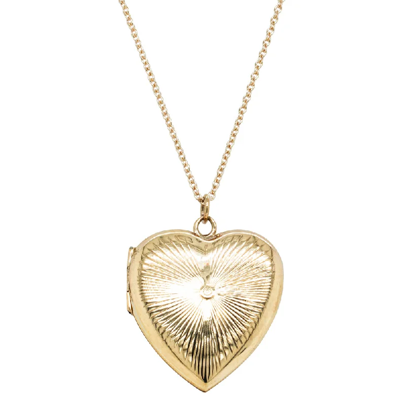 Shop Dazzling Jewelry At The Best Prices Deja Vu 9ct Yellow Gold Engraved Heart Locket