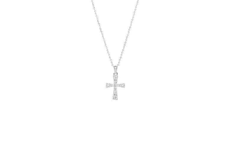 Everyday Jewelry Essentials Now On Sale IX Harper Silver Pendant