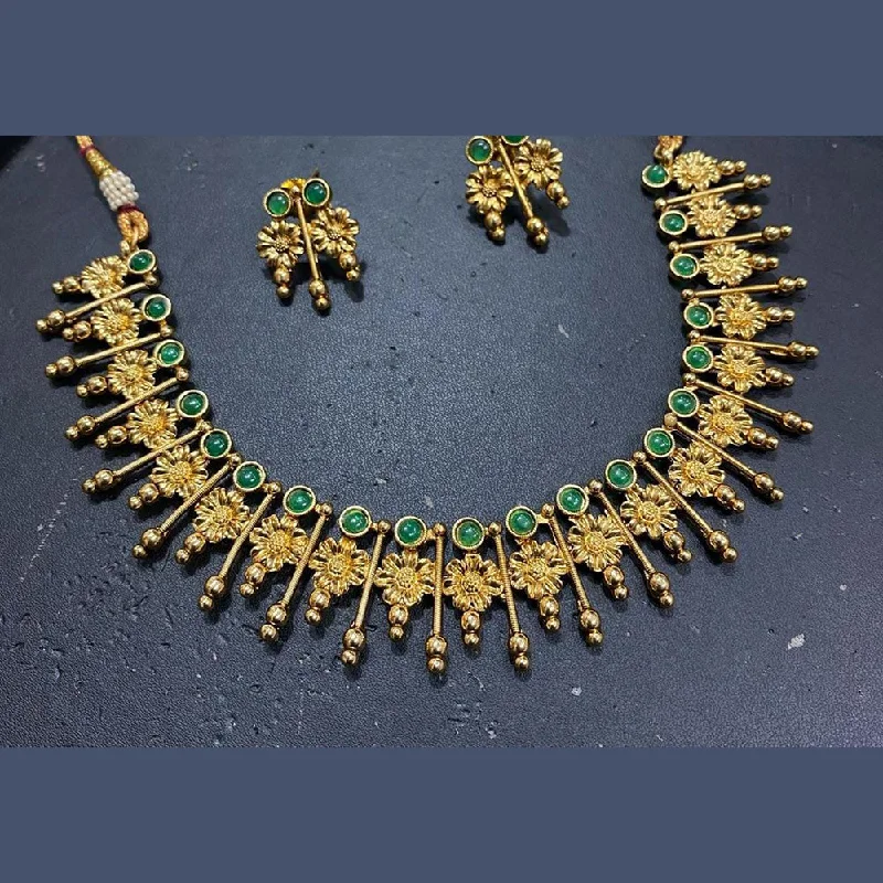 Your Dream Jewelry At Dream Prices – Shop Now Manisha Jewellery Gold Plated Kundan Stone And Pearl Necklace Set Your Dream Jewelry At Dream Prices – Shop Now Manisha Jewellery Gold Plated Kundan Stone And Pearl Necklace Set
