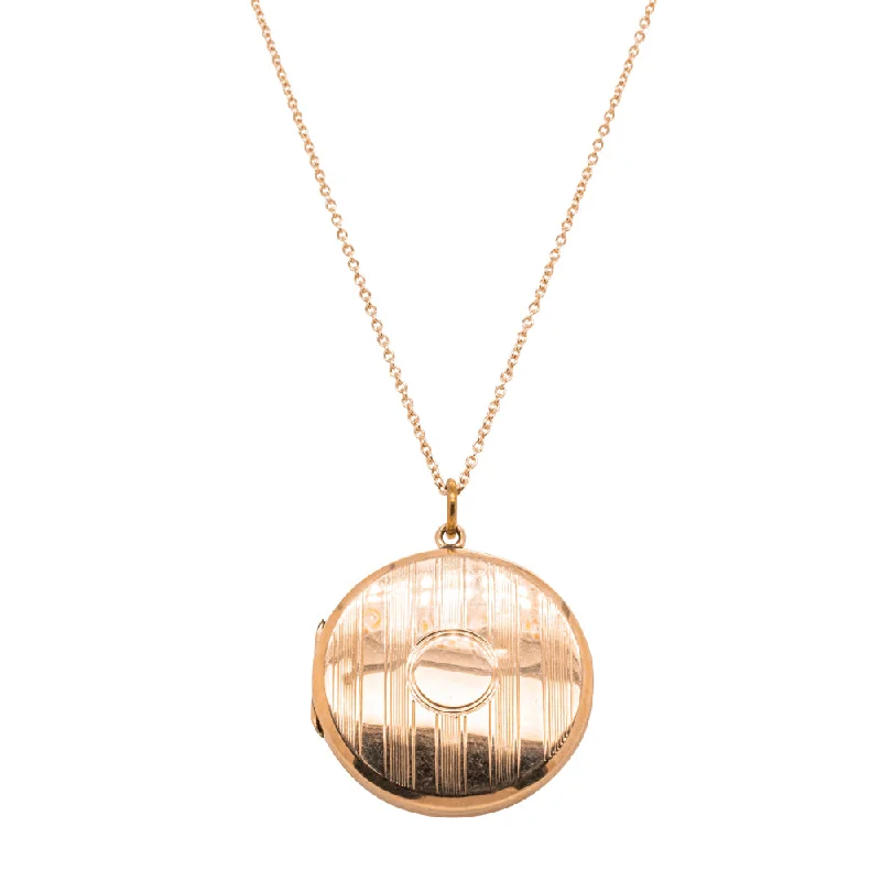 Don't Miss Out On Jaw-Dropping Jewelry Discounts Vintage 9ct Rose Gold Round Locket