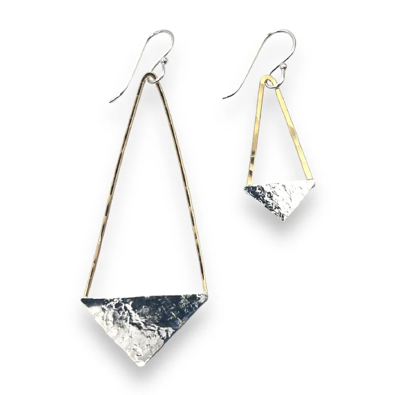 Jewelry Deals That Outshine The Rest 2629 - Gliding Dangles