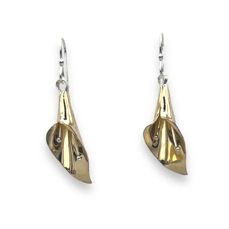 Must-Have Jewelry Pieces At Reduced Prices 2882 - Calla Lily Dangles