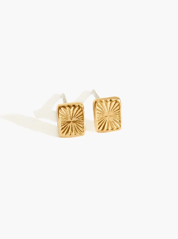 Make Every Moment Shine – Jewelry Discounts Available Aurora Studs