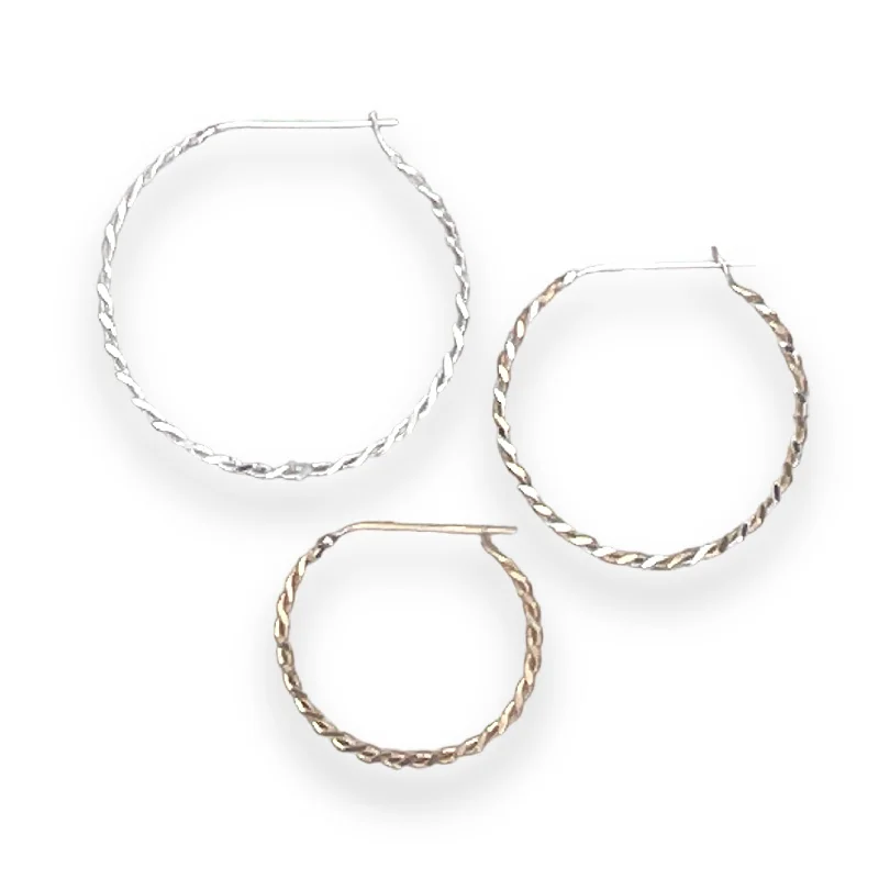 Luxury Jewelry At Unbeatable Discounts E228 - The Twist Hoop Earrings