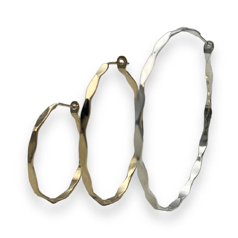 Limited-Stock Jewelry Sale – Shop Before It's Gone E302 - Illumination Hoops