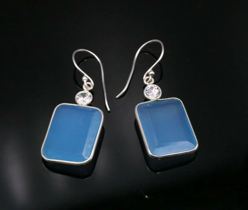 Your Perfect Accessory Now At The Best Price Pretty sky blue quartz stone 925 sterling silver drop dangle hoops earrings s124