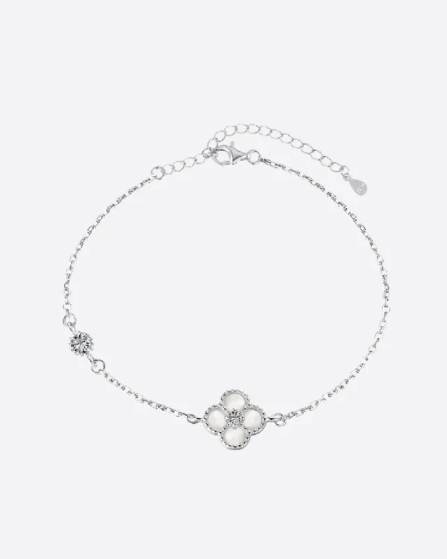 Don't Miss These Dazzling Jewelry Discounts ICY CLOVER BRACELET 925. - WHITE GOLD