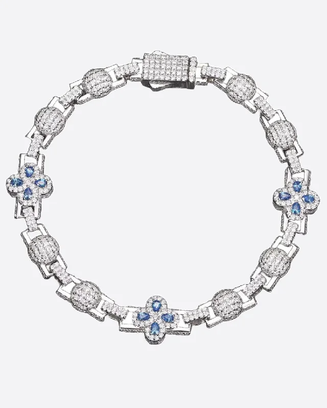 Luxury Handcrafted Jewelry For Elegant Looks MOISSANITE BLUE CLOVER LINK BRACELET. - WHITE GOLD