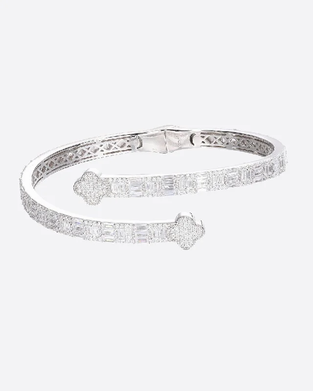 Exclusive Savings On Timeless Jewelry Pieces MOISSANITE CLOVER BANGLE. - WHITE GOLD