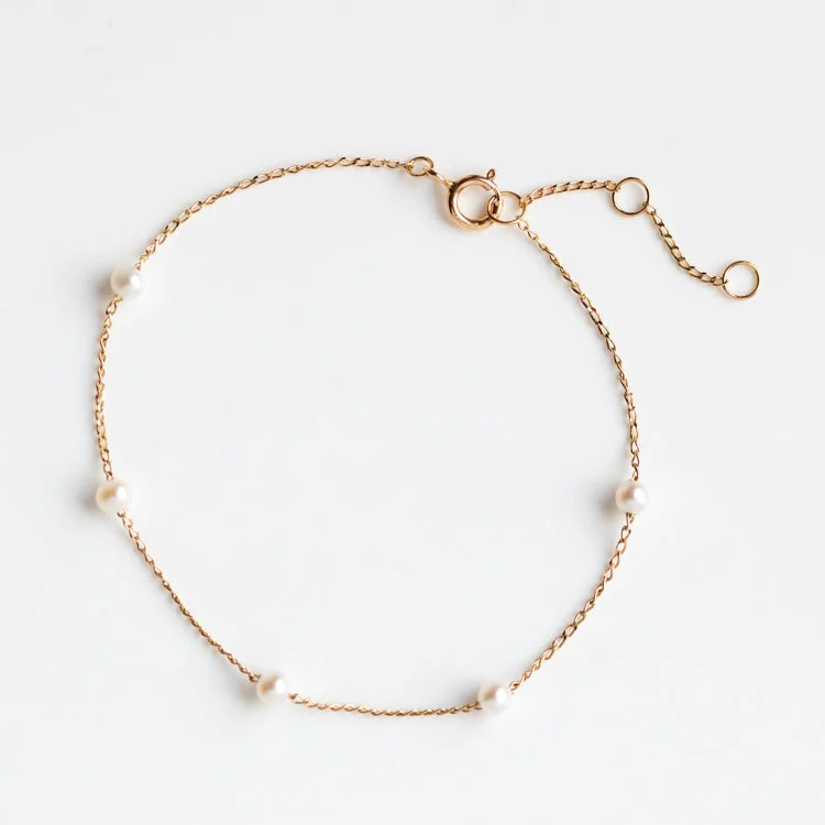 Classic And Modern Jewelry Styles On Sale Solid Gold Simple Pearl Chain Bracelet