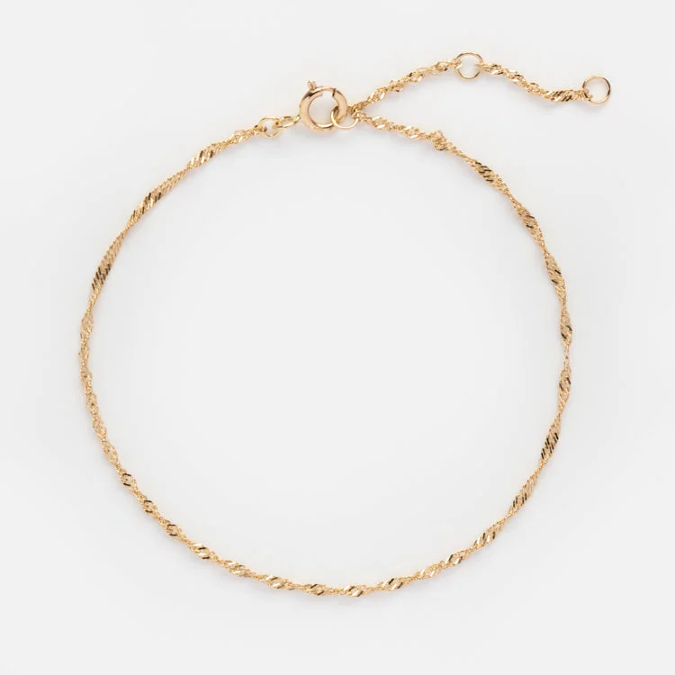 Unmissable Jewelry Sale – Shop Before It's Too Late Solid Gold Twisted Chain Bracelet