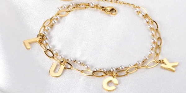 Bracelets & Bangles