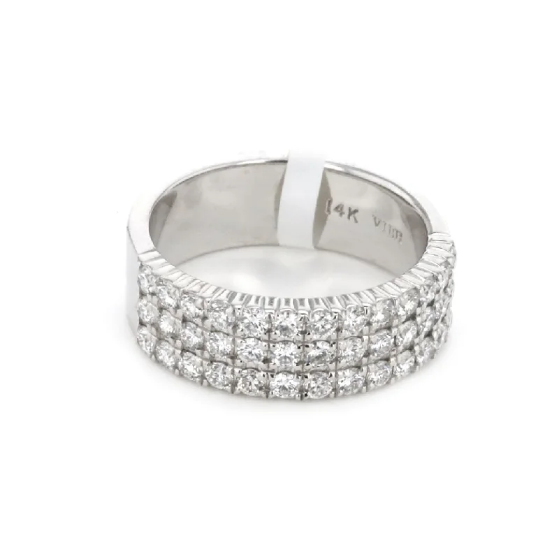 Discounted Jewelry For A Glamorous Look 1.08 ctw Diamond 3-Row Band