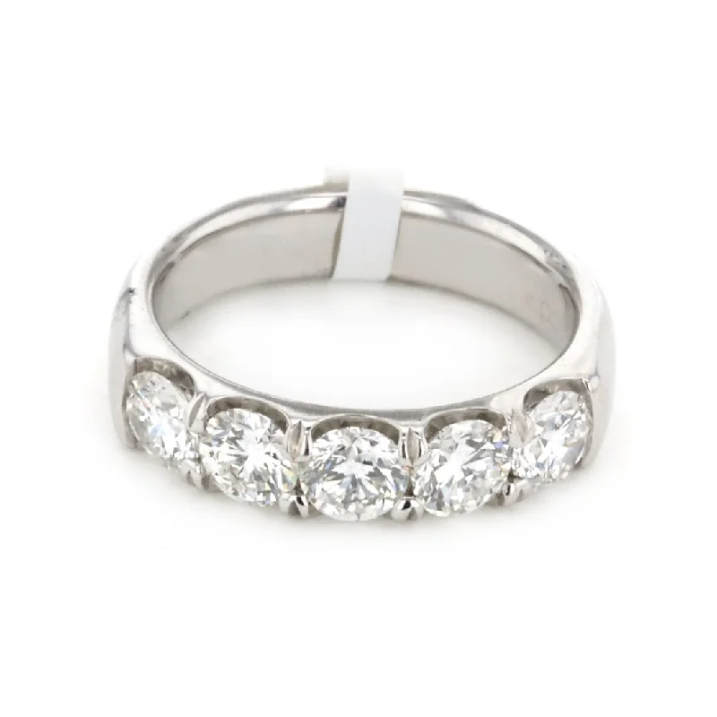 Unique Jewelry Designs Now At Discounted Rates 1.62 ctw Diamond Band