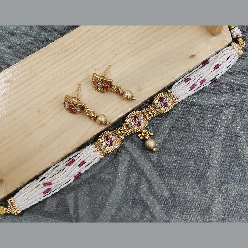 Shop Trending Jewelry With Exclusive Savings Lucentarts Jewellery Gold Plated Kundan Stone And Pearls choker Necklace Set