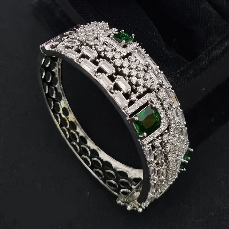 Timeless Elegance Now At Special Discounts Lucentarts Jewellery Silver Plated Openable Kada Timeless Elegance Now At Special Discounts Lucentarts Jewellery Silver Plated Openable Kada
