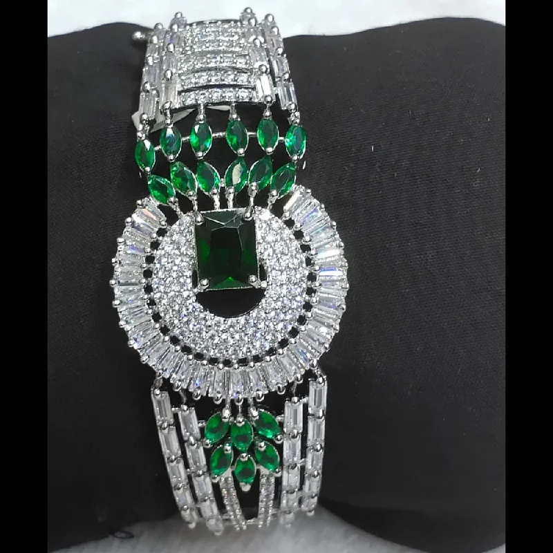 Exclusive Jewelry Markdowns – Limited-Time Offer Lucentarts Jewellery Silver Plated Openable Kada
