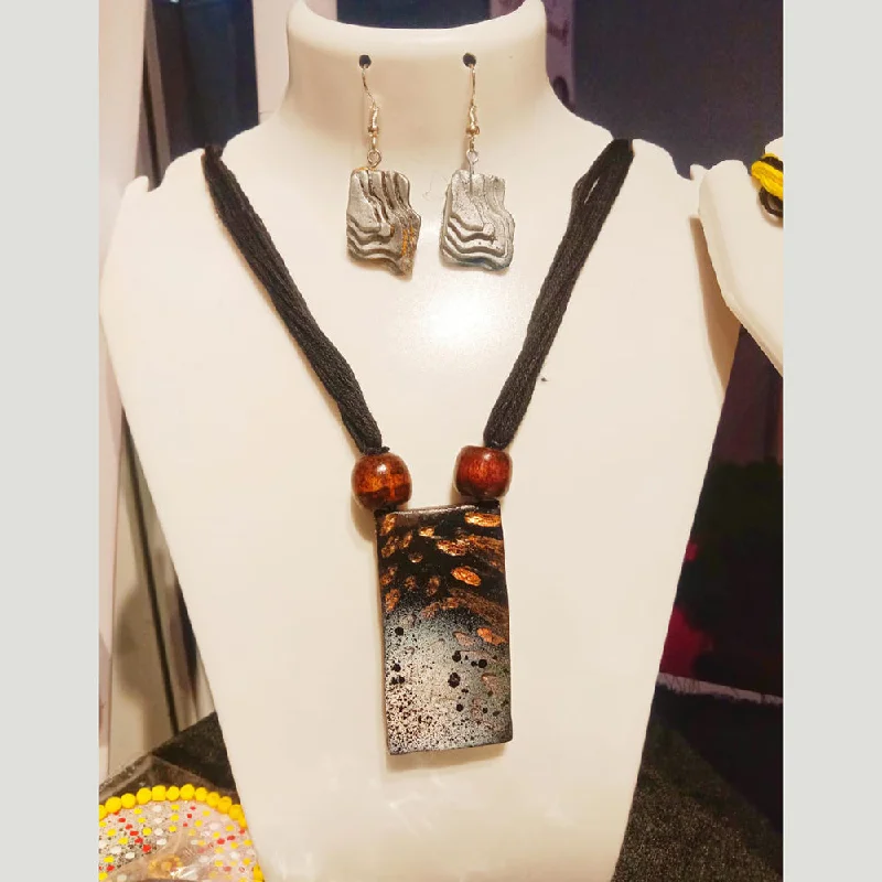 Jewelry Sale Alert – Shop Timeless Elegance Today Pakhi Creation Handmade Necklace Set