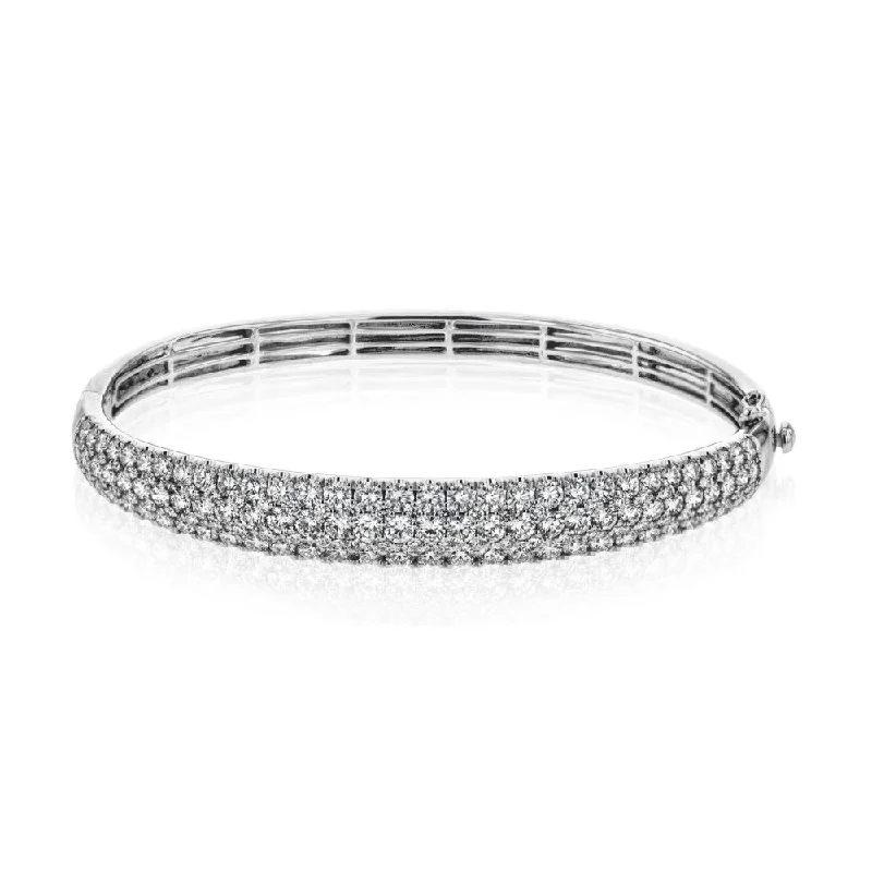 Final Call For Exquisite Jewelry At Reduced Rates Simon G. 18k Three Row Diamond Bangle Bracelet